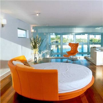 orange round bed