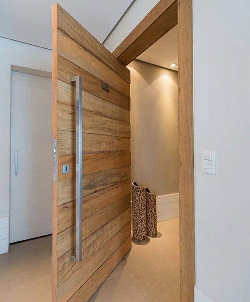 pallet door