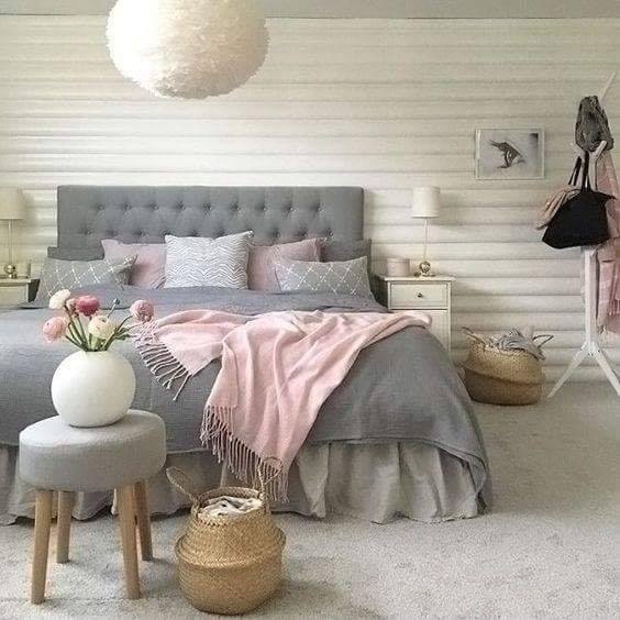 grey bedroom