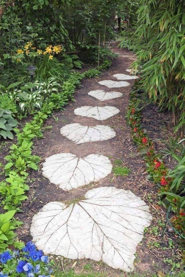 concrete stepping stones