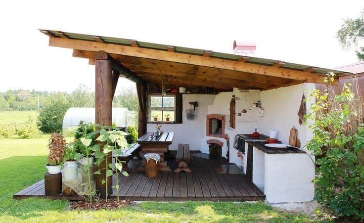 outdoor kitchen