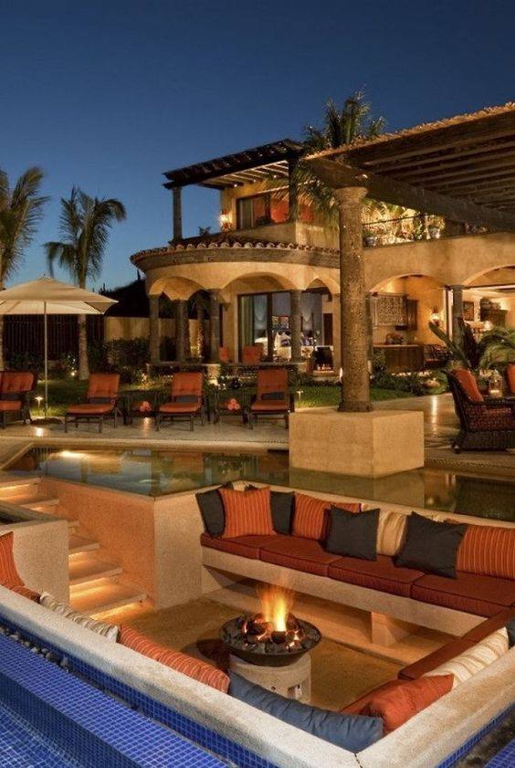fire pit and sunken