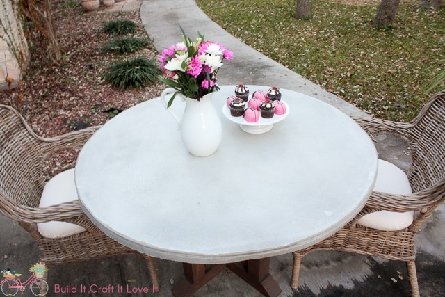 round concrete table